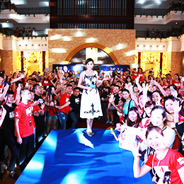 �V�ݽ�(j��ng)�N(xi��o)�̴��(hu��)�߄���˾