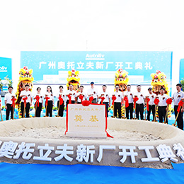 �_(k��i)������(d��ng)�����������Y�c��xʽ�����(d��ng)�߄����S�ң�����